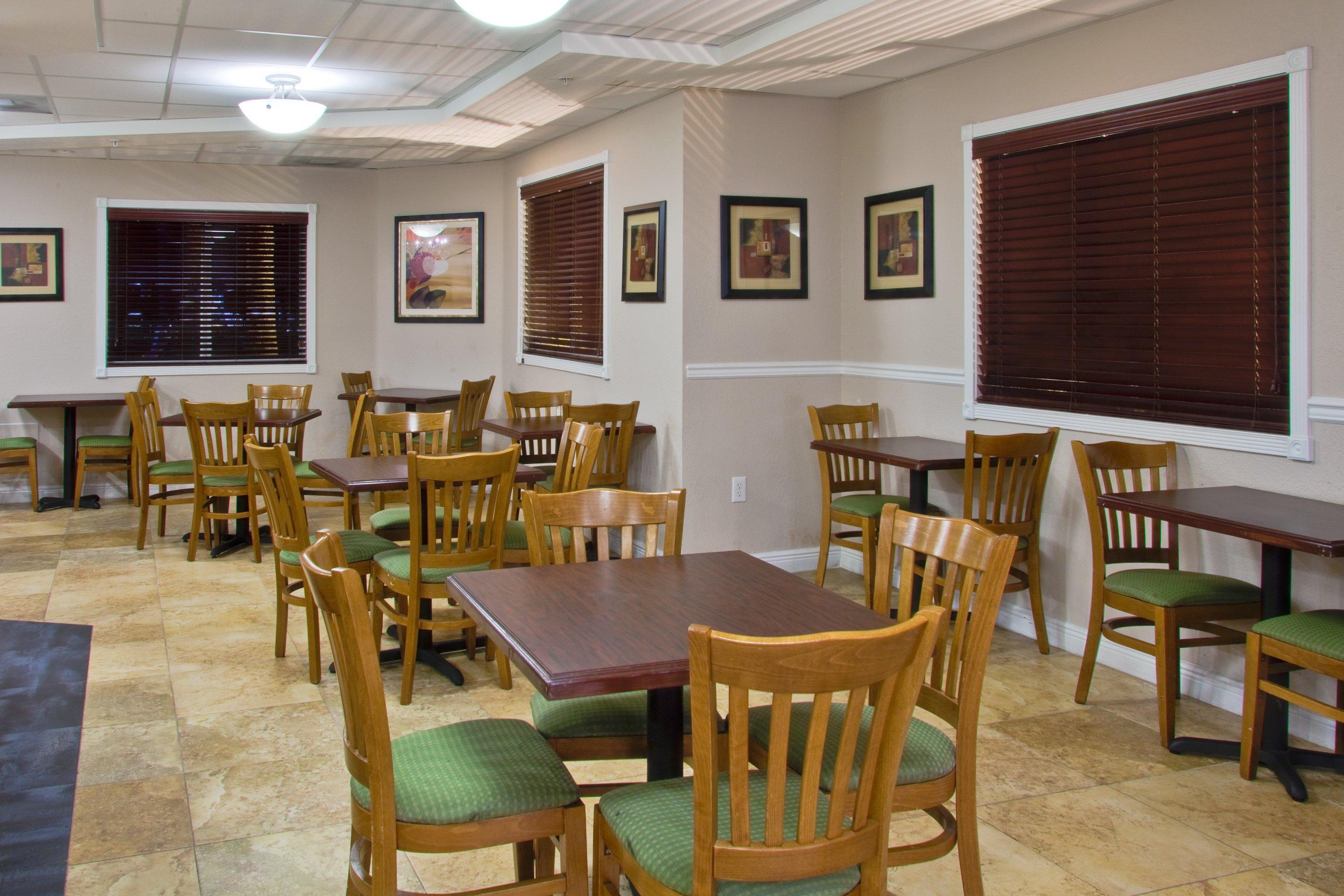 Holiday Inn Express West Palm Beach Metrocentre By Ihg Экстерьер фото