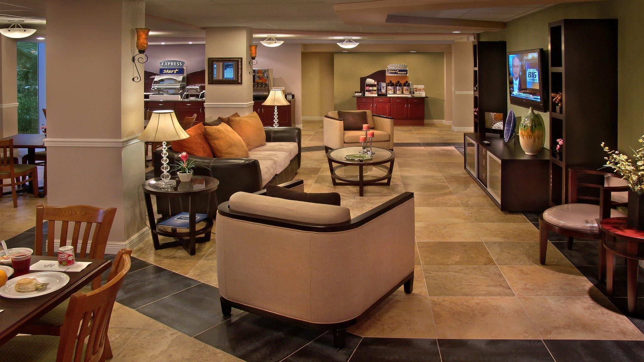 Holiday Inn Express West Palm Beach Metrocentre By Ihg Экстерьер фото