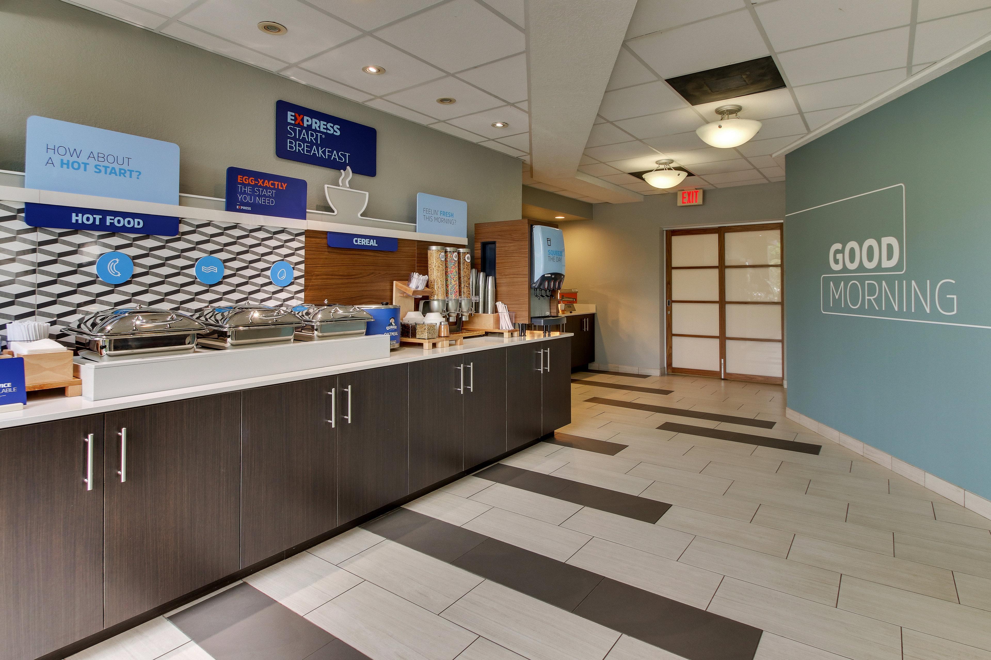 Holiday Inn Express West Palm Beach Metrocentre By Ihg Экстерьер фото